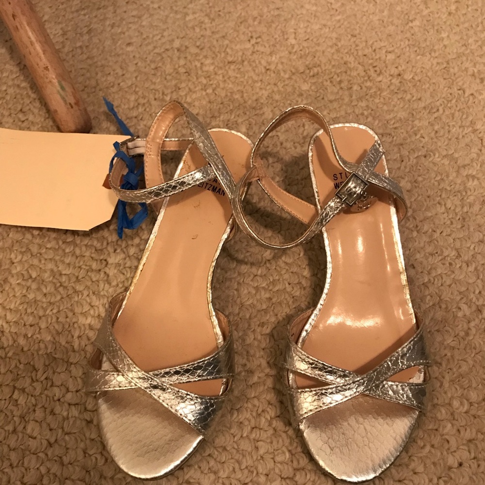 Stuart Weitzman shoes new size 1 silver donated NYU auction